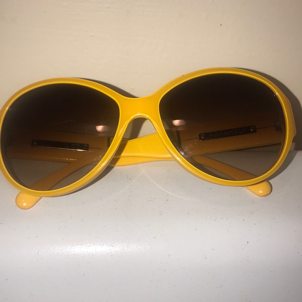CHANEL SUNGLASSES